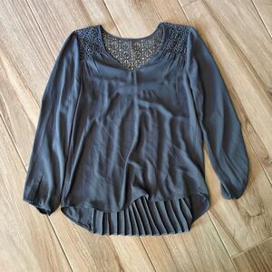 Women's Gray Lace Detail Long Sleeve Blouse Size S Casual